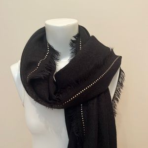 Ann Taylor long scarf, like new.